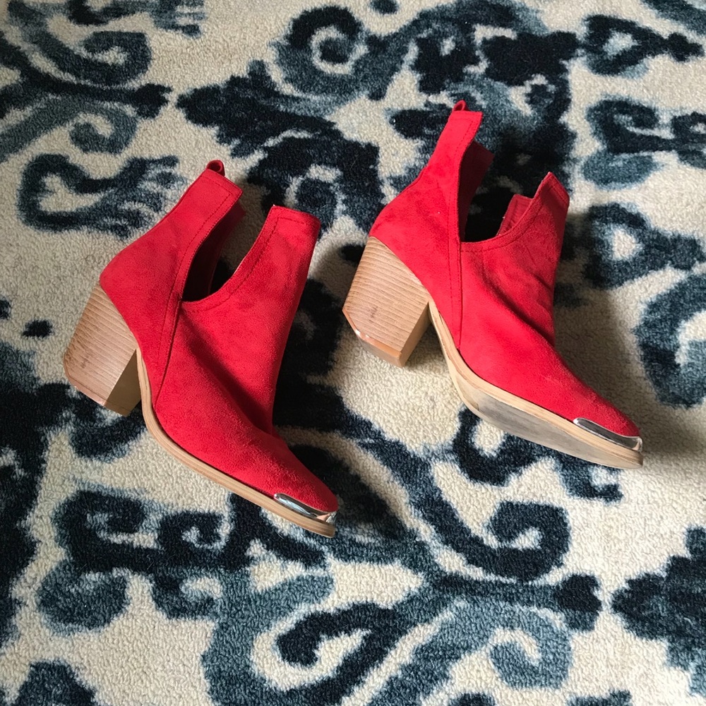 Red Boots